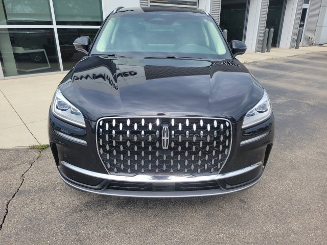 Certified 2024 Lincoln Corsair Reserve w/ Equipment Group 201A AWD/4WD image 8
