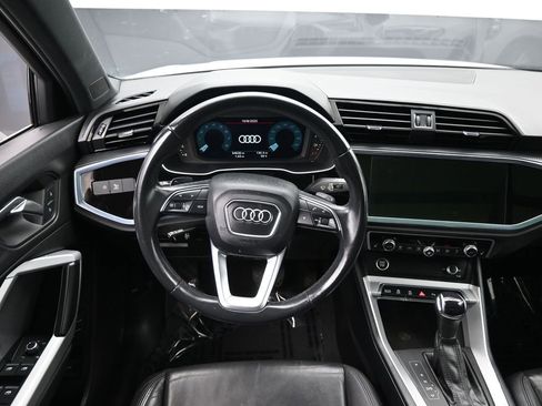 Used 2023 Audi Q3 2.0T Premium image 20