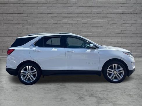 Used 2018 Chevrolet Equinox Premier AWD/4WD image 8