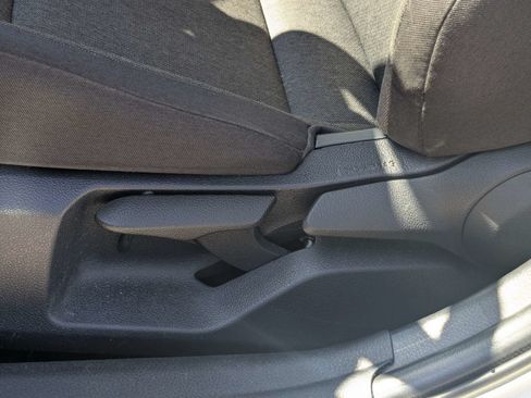 Used 2025 Toyota Camry LE FWD image 20