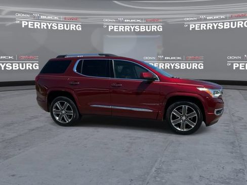 Used 2018 GMC Acadia Denali w/ LPO, Protection Package AWD/4WD image 9