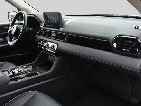 Used 2023 Honda Pilot Elite image 29