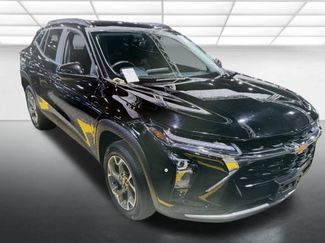 Used 2024 Chevrolet Trax LT w/ LT Convenience Package FWD video 1