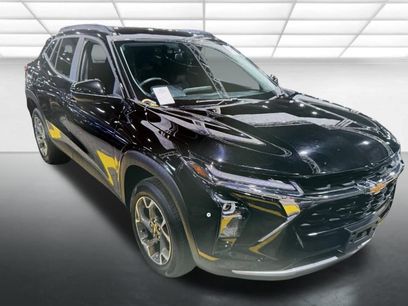 Used 2024 Chevrolet Trax LT w/ LT Convenience Package