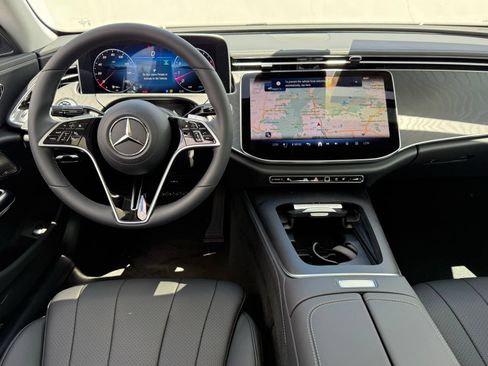 New 2026 Mercedes-Benz E 450 4MATIC Sedan image 28