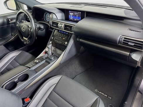 Used 2018 Lexus IS 300 F Sport image 29