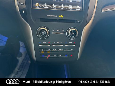 Used 2017 Lincoln MKC Reserve w/ Lincoln MKC Climate Package image 20