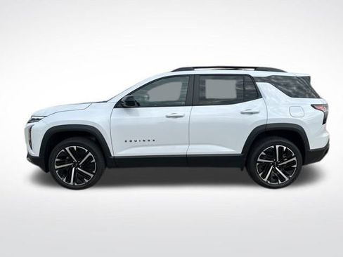 New 2026 Chevrolet Equinox RS image 2
