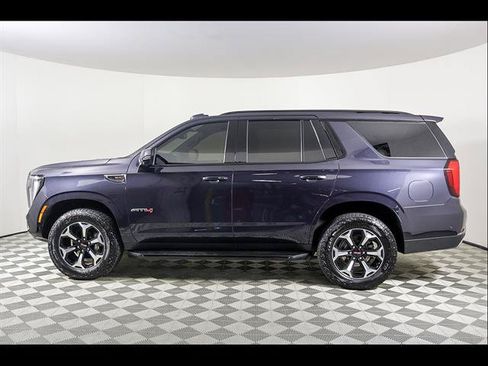 Used 2025 GMC Yukon AT4 AWD/4WD image 1