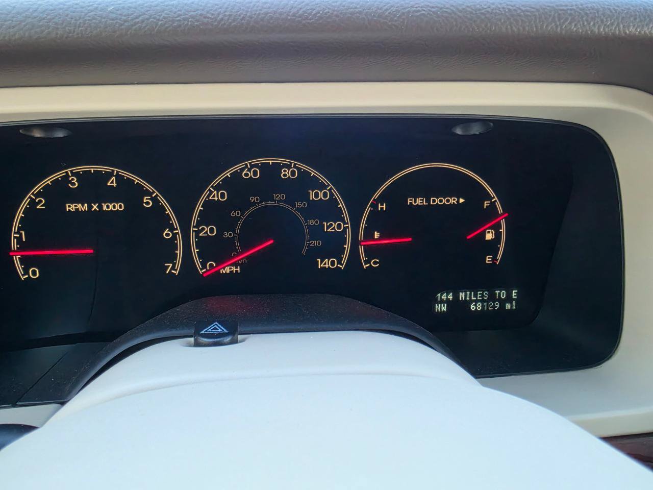 Used 2004 Lincoln Aviator AWD image 25