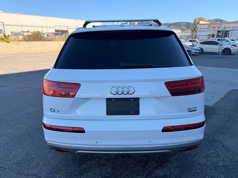 Used 2018 Audi Q7 3.0T Prestige w/ Prestige Package AWD/4WD image 17