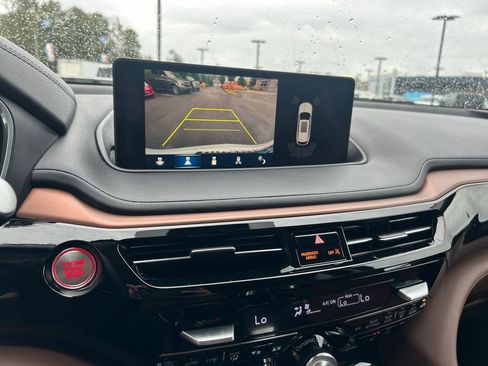 Used 2023 Acura MDX Technology image 19