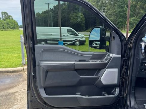 Used 2025 Ford F150 Lariat w/ Equipment Group 502A High AWD/4WD image 8