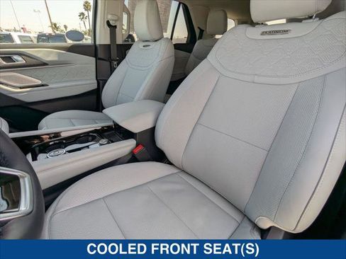 Used 2025 Ford Explorer Platinum w/ Ultimate Package RWD image 21