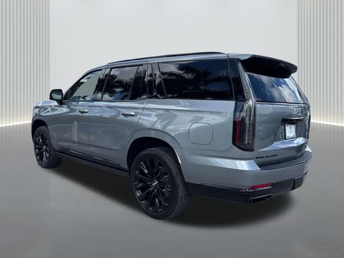 Certified 2026 Cadillac Escalade Platinum Sport w/ LPO, ONYX Package AWD/4WD image 9