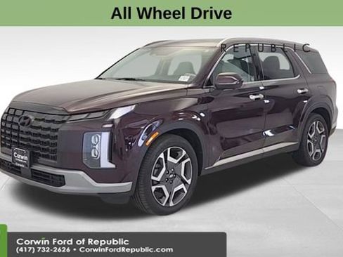 Used 2024 Hyundai Palisade Limited image 3