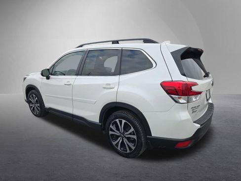 Used 2020 Subaru Forester Limited image 6