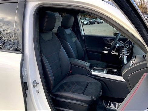 Certified 2024 Mercedes-Benz GLB 250 4MATIC image 7