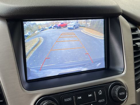 Used 2017 GMC Yukon XL Denali w/ Open Road Package image 30