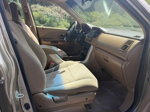 Used 2005 Honda Pilot LX image 19