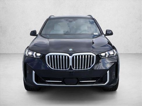 Used 2026 BMW X5 xDrive40i w/ Premium Package AWD/4WD image 5