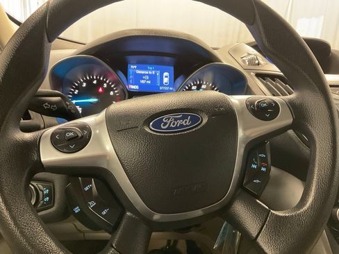 Used 2014 Ford Escape SE FWD image 18