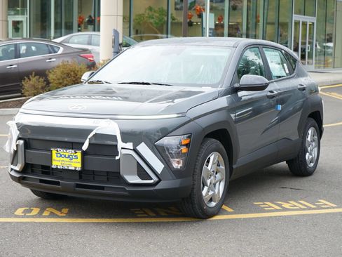 Used 2026 Hyundai Kona SE FWD image 1
