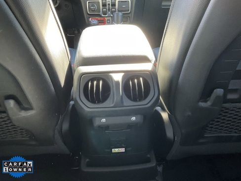 Used 2023 Jeep Wrangler Unlimited Rubicon 4xe w/ Steel Bumper Group image 34