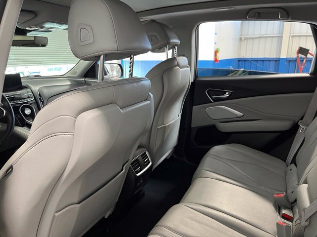 Used 2019 Acura RDX w/ Technology Package FWD image 17
