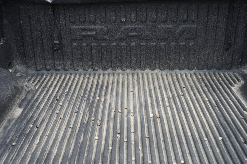 Used 2024 RAM 1500 Big Horn AWD/4WD image 9