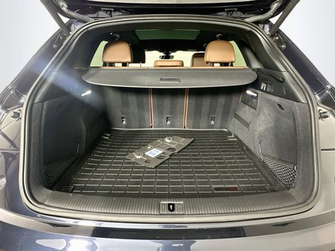 Used 2018 Audi Q5 2.0T Premium Plus w/ Premium Plus Package AWD/4WD image 28