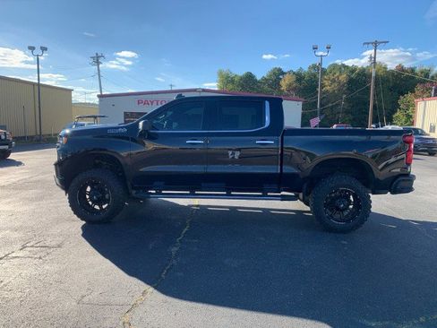 Used 2022 Chevrolet Silverado 1500 High Country image 1