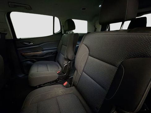 Used 2023 GMC Acadia SLE w/ Driver Convenience Package image 23