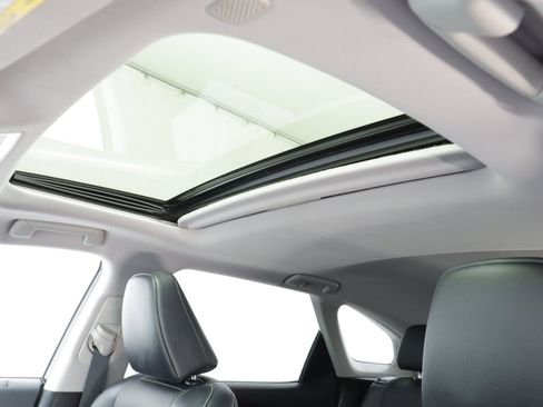 Used 2022 Lexus RX 350L Premium image 13