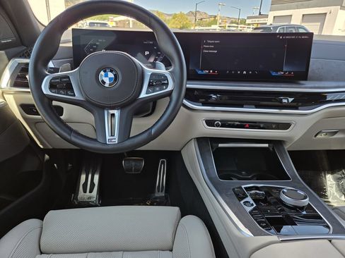 Used 2024 BMW X5 M60i AWD/4WD image 28