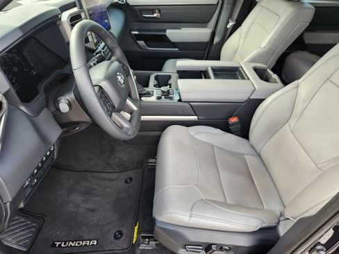 Used 2026 Toyota Tundra Limited AWD/4WD image 12