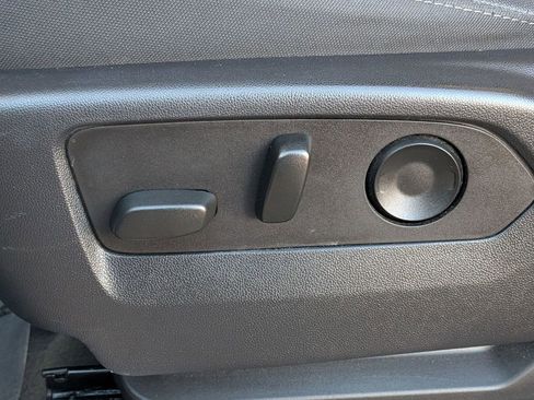 Used 2022 GMC Sierra 1500 Elevation w/ LPO, Elevation Black Package image 18