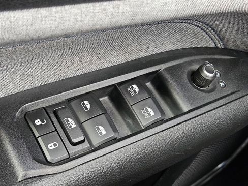 Used 2022 Jeep Compass Latitude image 17