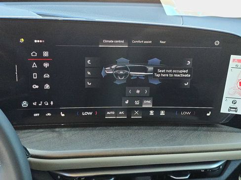 Certified 2025 Audi Q5 Premium w/ Convenience Package AWD/4WD image 30