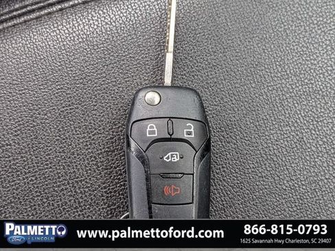 Used 2019 Ford Transit Connect XL FWD image 25