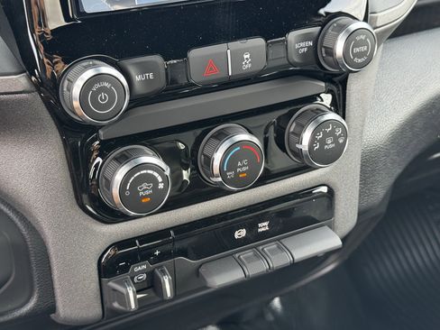 New 2026 RAM 2500 Tradesman image 19