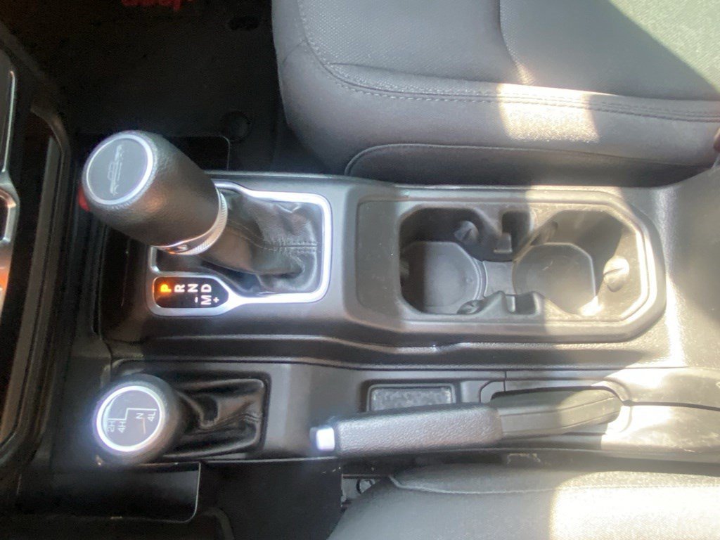 Used 2023 Jeep Gladiator Sport AWD/4WD image 34