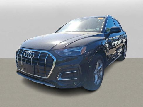 Used 2023 Audi Q5 2.0T Premium w/ Convenience Package AWD/4WD image 1