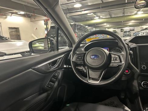 Used 2023 Subaru Impreza 2.0i Limited image 23