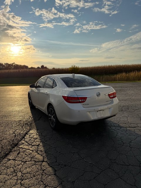 Used 2016 Buick Verano Sport Touring FWD image 7