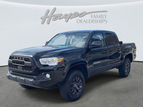 Used 2020 Toyota Tacoma SR5 image 7