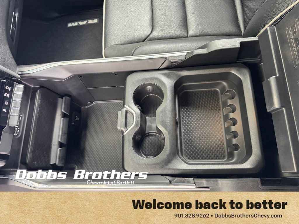 Used 2023 RAM 1500 Laramie AWD/4WD image 27