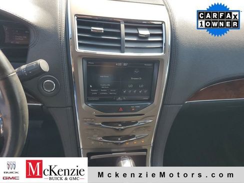 Used 2013 Lincoln MKX FWD image 17