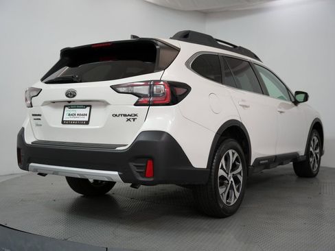 Used 2020 Subaru Outback Limited XT image 9