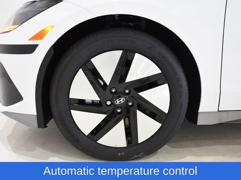 New 2025 Hyundai Ioniq 6 SE image 6